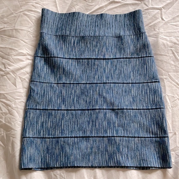 BCBGMAXAZRIA Mini Skirt - Picture 2 of 4
